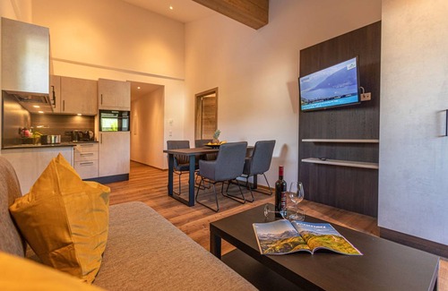 Schuttdorf Apartment | 50 m² Apartment ∙ 1 bedroom ∙ 4 guests