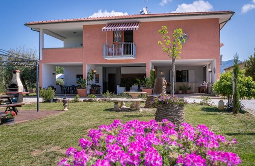 San Vincenzo House | 50 m² Farmhouse ∙ 1 bedroom ∙ 2 guests
