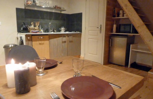 Issy-l'Eveque House | 50 m² House ∙ 1 bedroom ∙ 2 guests