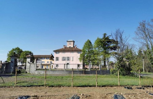 Serravalle Scrivia Resort | 50 m² Private room ∙ 4 guests