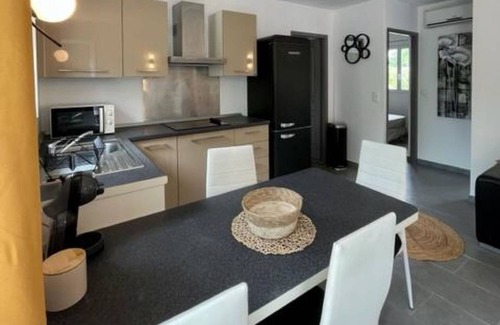 Ghisonaccia Villa | 50 m² Villa ∙ 2 bedrooms ∙ 4 guests