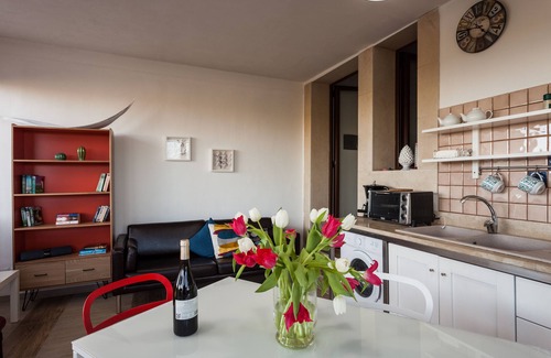 Syracuse Cottage | 50 Sqm Flat With Private Pool + Internet WiFi