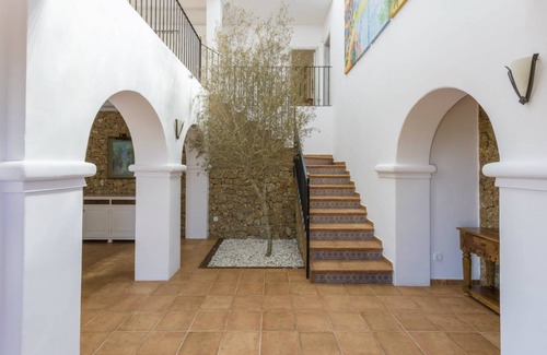 Puig d'en Valls Villa | 500 m² Villa ∙ 4 bedrooms ∙ 8 guests