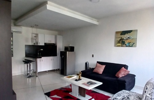 Cali Apartment | 501 Moderno Aparta-Suite en Versalles Tipo Loft - Cali Tower Suites & Lofts