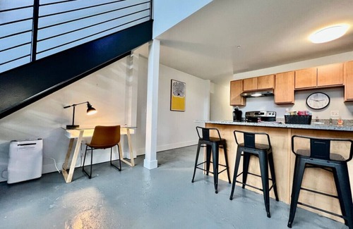 Otterbien Home Apartment | 5106 Peters Cartridge Factory · New renovated Loft in Old factory by Kings Island