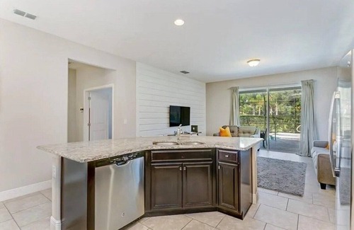 Sunridge Woods House | 5180 Spectacular 5bd4ba- private Pool&SPA