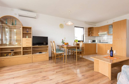 Punat Apartment | 52 m² Apartment ∙ 2 bedrooms ∙ 4 guests