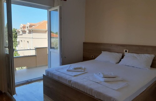 Zrce Apartment | 53 m² Apartment ∙ 2 bedrooms ∙ 4 guests
