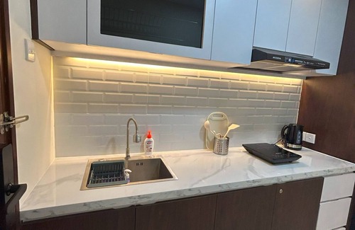 Batam Apartment | 53rd Floor, 2 BR, Netflix, Apt with view 2 nights min. by SKY