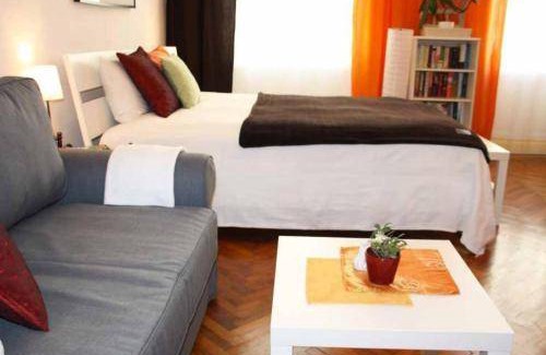 Wieden Apartment | 54 m² Apartment ∙ 1 bedroom ∙ 3 guests