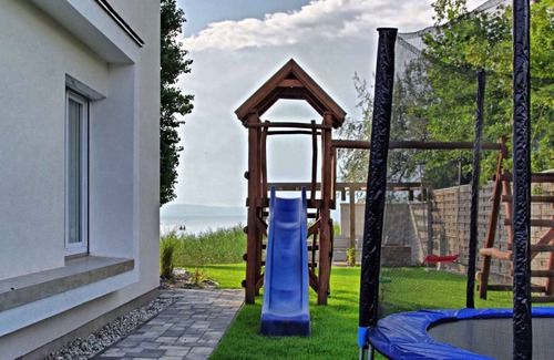 Siofok-Sosto Apartment | 54 m² Apartment ∙ 2 bedrooms ∙ 6 guests