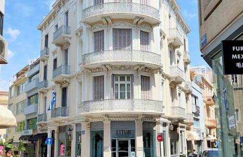Plaka Apartment | 54 m² Apartment ∙ 2 bedrooms ∙ 6 guests