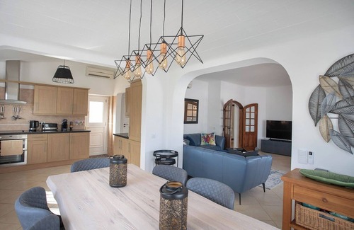 Areias Dos Moinhos Villa | 55 ADM Amazing Villa, Located Close To The Center