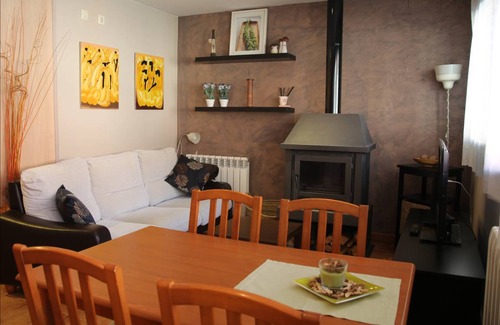 Ribes De Freser Apartment | 55 m² Apartment ∙ 2 bedrooms ∙ 4 guests