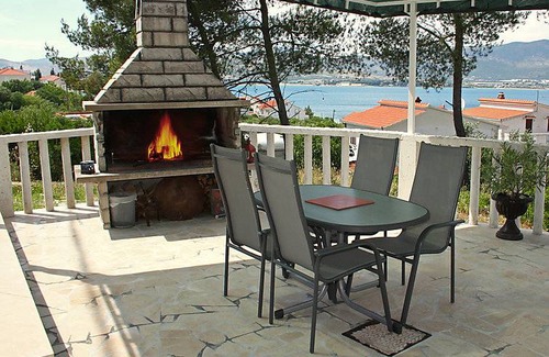 Municipality of Trogir Apartment | 55 m² Apartment ∙ 2 bedrooms ∙ 4 guests