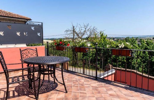 Montegrosso dʼAsti Apartment | 55 m² Apartment ∙ 4 guests