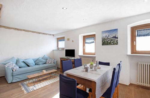 Aymavilles Apartment | 55 m² Apartment ∙ 1 bedroom ∙ 4 guests