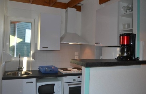 Saint-Martin de Brehal Cottage | 55 m² Cabin ∙ 2 bedrooms ∙ 4 guests