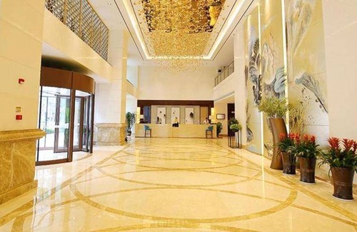 Long Hua Hotel | 55 m² Hotel ∙ 2 guests