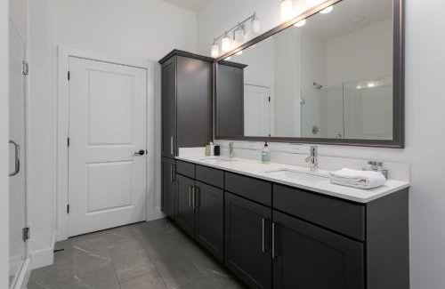 Asheville House | 55 South Market Condo 214