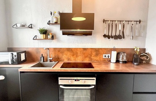 Geisenkopf Apartment | 55 sqm deluxe apartment with whirlpool near Saarbrücken University