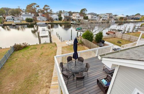 Colington Harbour House | 5530 - The Bright Side