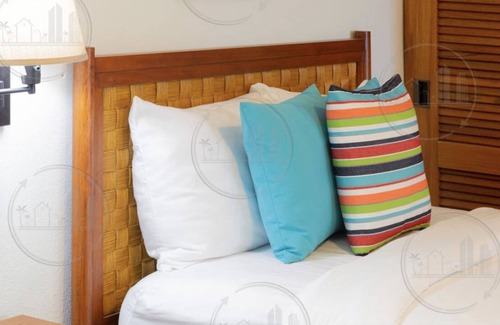 Cabezas Villa | 5580 Las Casitas in Fajardo 2 Bed 2 Bath Ocean Front