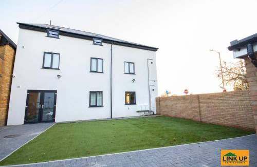Yiewsley Apartment | 56 m² Apartment ∙ 2 bedrooms ∙ 6 guests