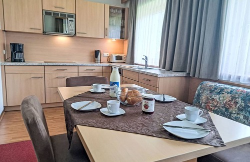 Mayrhofen Apartment | 56 m² Apartment ∙ 2 bedrooms ∙ 5 guests