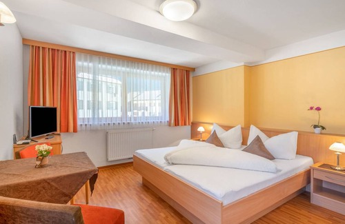 Mayrhofen Apartment | 56 m² Apartment ∙ 2 bedrooms ∙ 5 guests
