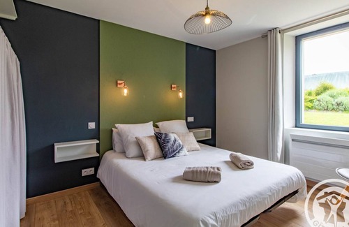 Rochefort-sur-Loire Cottage | 57 m² Cabin ∙ 2 bedrooms ∙ 4 guests