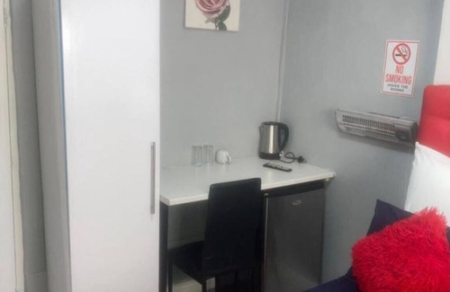 Parow Apartment | 57 On Wynne- STANDAR UNIT 1
