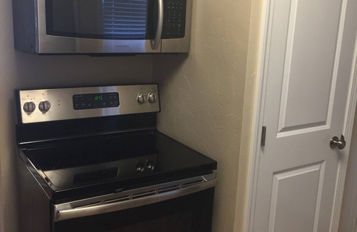 Pauls Valley Condo | $59 per night when staying 30 nights or more.