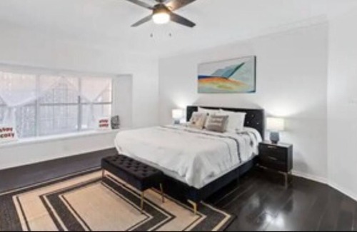Plano Villa | 5B Luxury mansion with pool in Plano