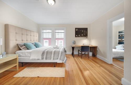 Allston Apartment | 5BR 2BH Bright & Spacious Apt in Brighton