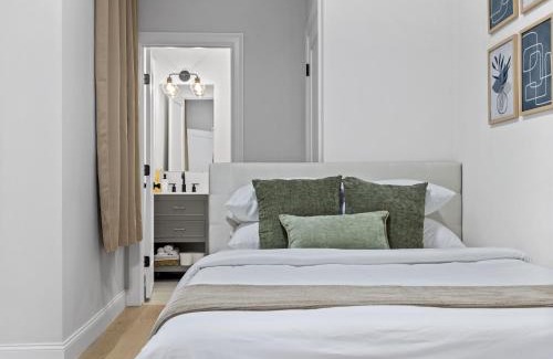 Columbus Park - Andrew Square Apartment | 5BR 3BATH 6BEDS Boston Home