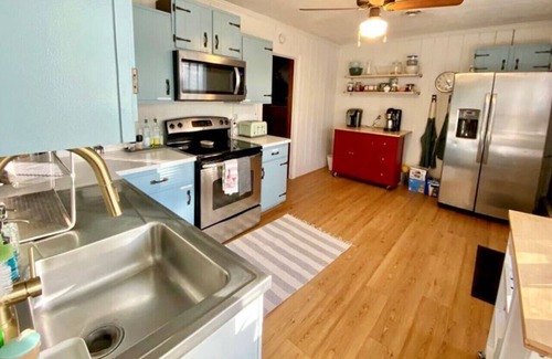 Kinsale House | 5BR WATERFRONT HOUSE w/dock- Family getaway