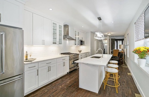 Newbold House | ⭐️5min to center city! google Passayunk Sq. & see the area and beautiful home