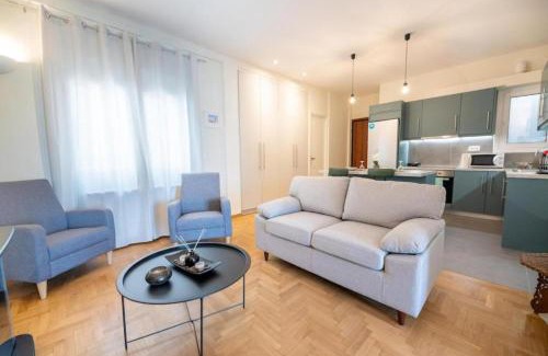 Pangrati Apartment | 5th floor Apt with Acropolis view in Pangrati