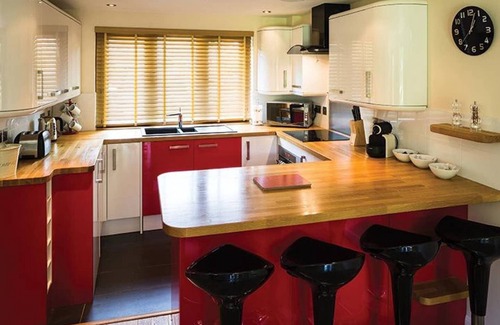 Didcot House | 6 Ashbrook Mews 6 As