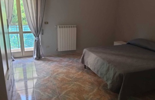 Lamezia Terme Apartment | 6 bed apartment 10 minutes from the sea by car