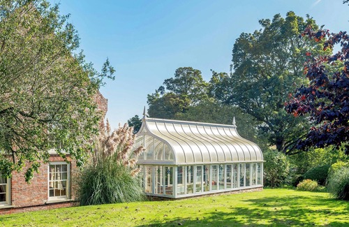 Skendleby Cottage | 6 bedroom accommodation in Skendleby Psalter, near Alford
