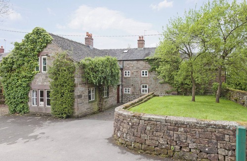 Leek Cottage | 6 bedroom accommodation in Bradnop, near Leek