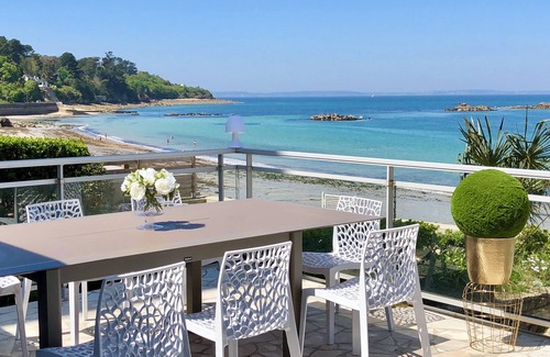Treboul Villa | 6 Bedroom Villa in Douarnenez