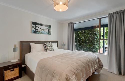 Akaroa House | 6 Beds 2 Bathrooms Private Holiday Home