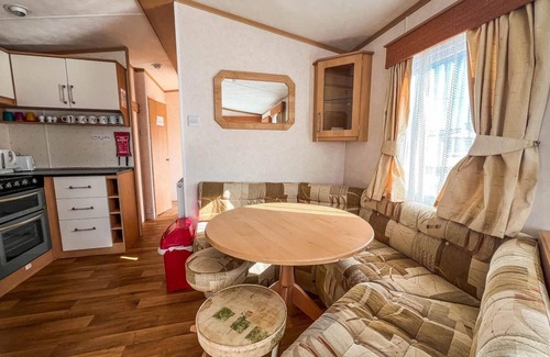 Hunstanton House | 6 berth dog friendly caravan in Hunstanton in Norfolk ref 13014L