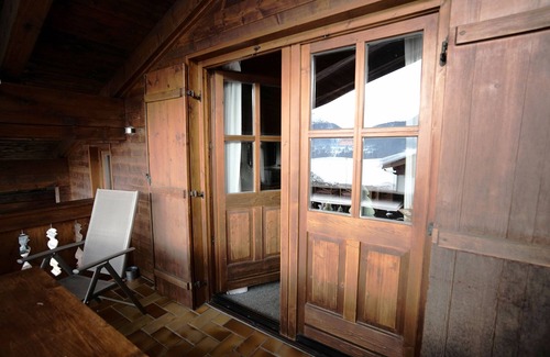 Entfelden Apartment | (6) Ferienwohnung 32 qm, Dusche/WC, Kochnische und Balkon
