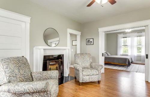 Petersburg House | 6 Mi to Rabbit Hash Rural Home with 2 Porches