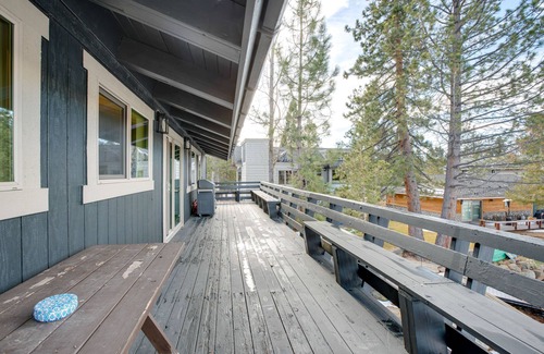 Tahoe Keys House | 6 Mi to Slopes: Mtn-View Retreat in Lake Tahoe