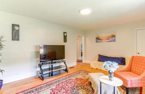 Charlotte House | 6 Mi to Uptown Pet-Friendly Home in Charlotte